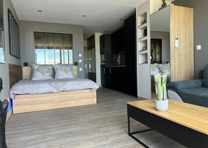 Village Naturiste Sensuel آجد